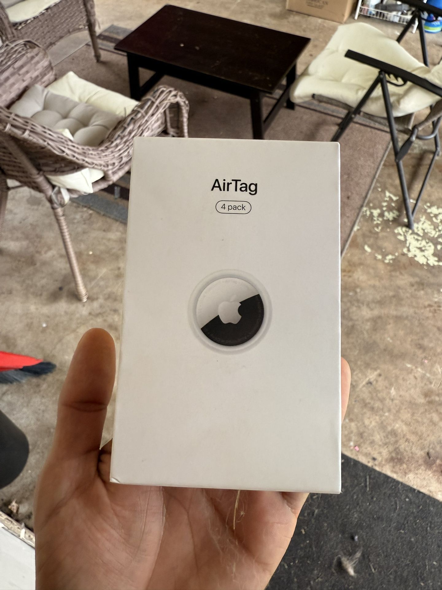 AIR TAGS!!