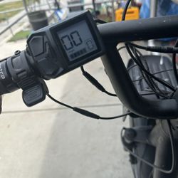 Electric Bike - Ponto - Trek Bike