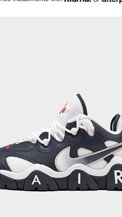 Nike Air Barrage Size 4 Boys
