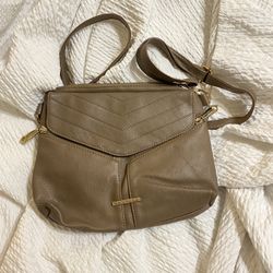 Rampage Purse Taking Reasonable Offers 