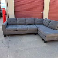 Couch & Furniture
