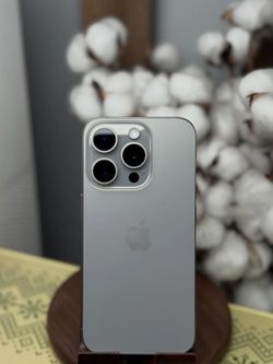 iPhone 15 pro 128GB Unlocked