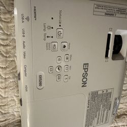Projector Epson Ex5260