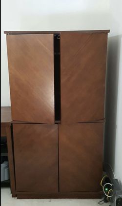 Computer desk/cabinet