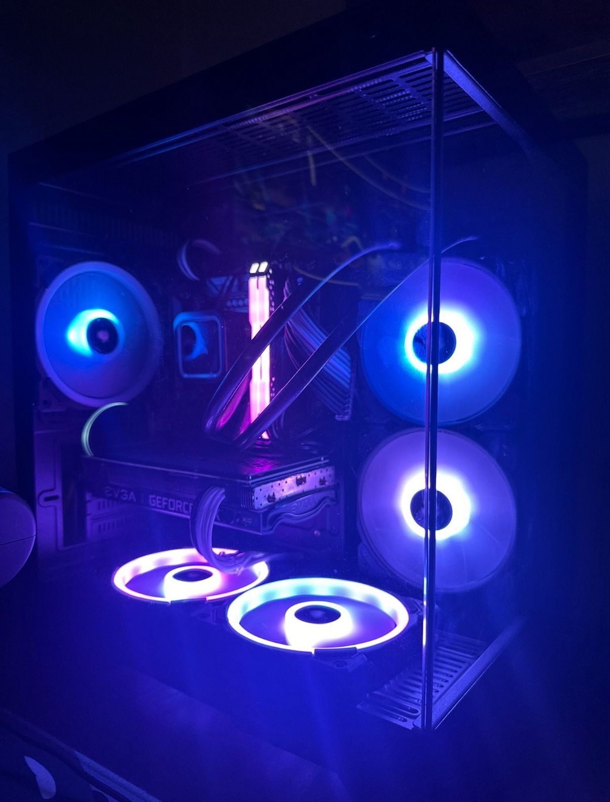 Custom built gaming Pc