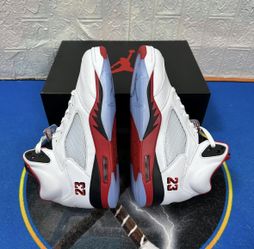 Jordan 5 Fire Red 