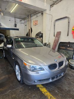 2004 BMW 530i