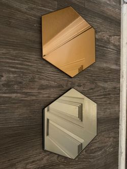 Hexagonal Mirrors
