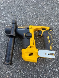 Dewalt rotary hammer drill 12V MAX 9/16IN ULTRA COMPACT tool only