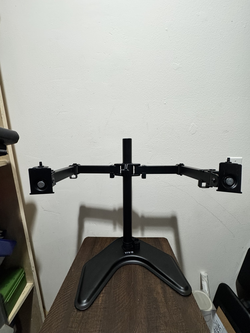 VIVO Dual-Monitor Stand – Missing VESA Plates