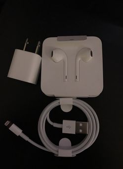 New Iphone 8 charger and headphones