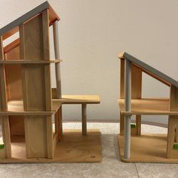 Plan Toy Chalet With Furniture. Dolls