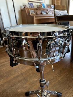Beautiful Gretsch 1970s Stop Sign Badge 5 x 14 COB 10-Lug Snare Drum