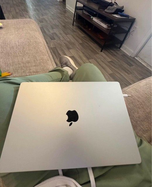 MacBook Pro 13-inch 512gb