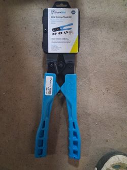 SharkBite PEX CRIMP TOOL KIT