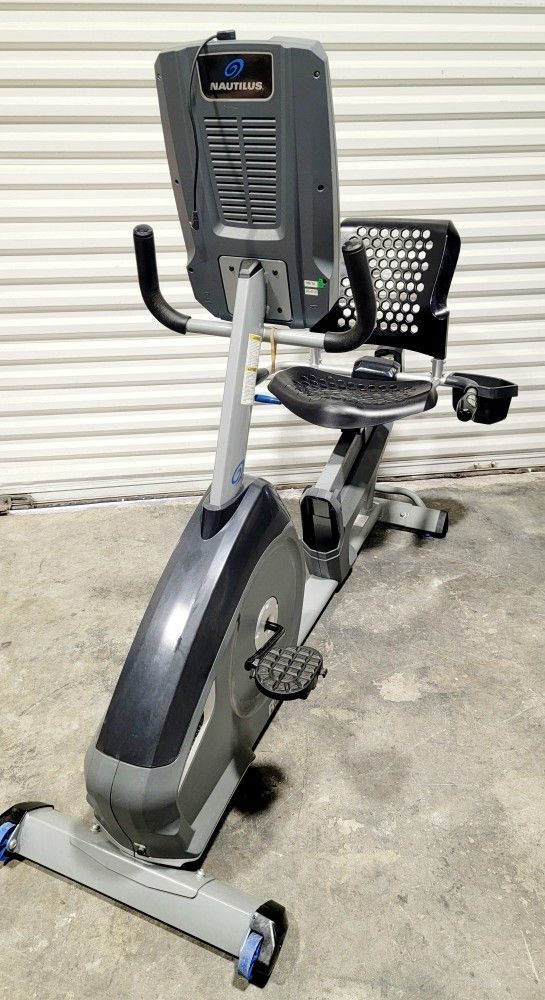 Upright Bike Review Nautilus R616 Recumbent Bike Canada Nautilus