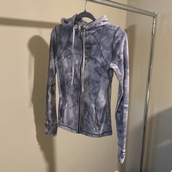 Lululemon Zip Up Size 6