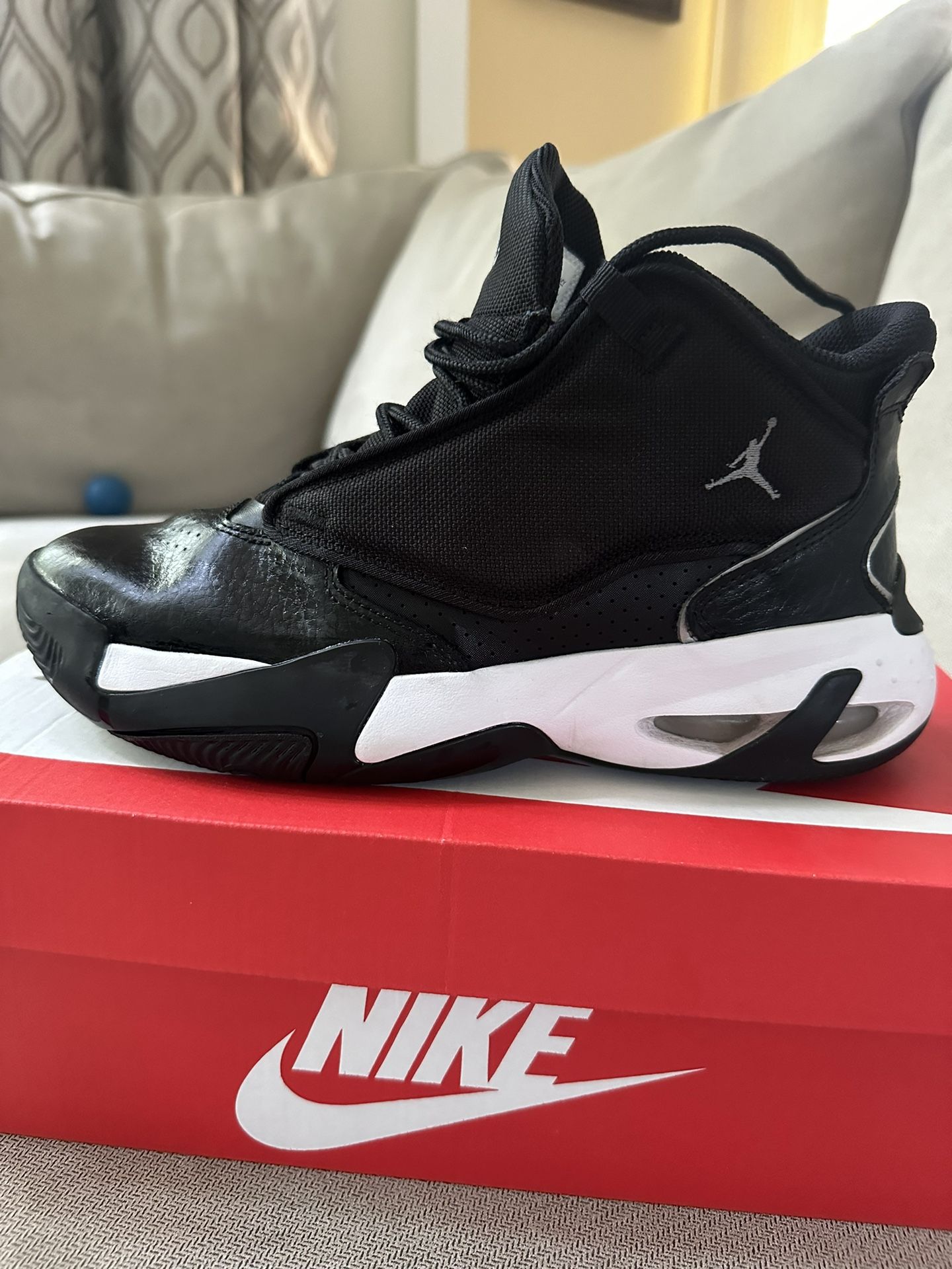 Nike Jordan Super Cool Durable and Comfortable Sneakers