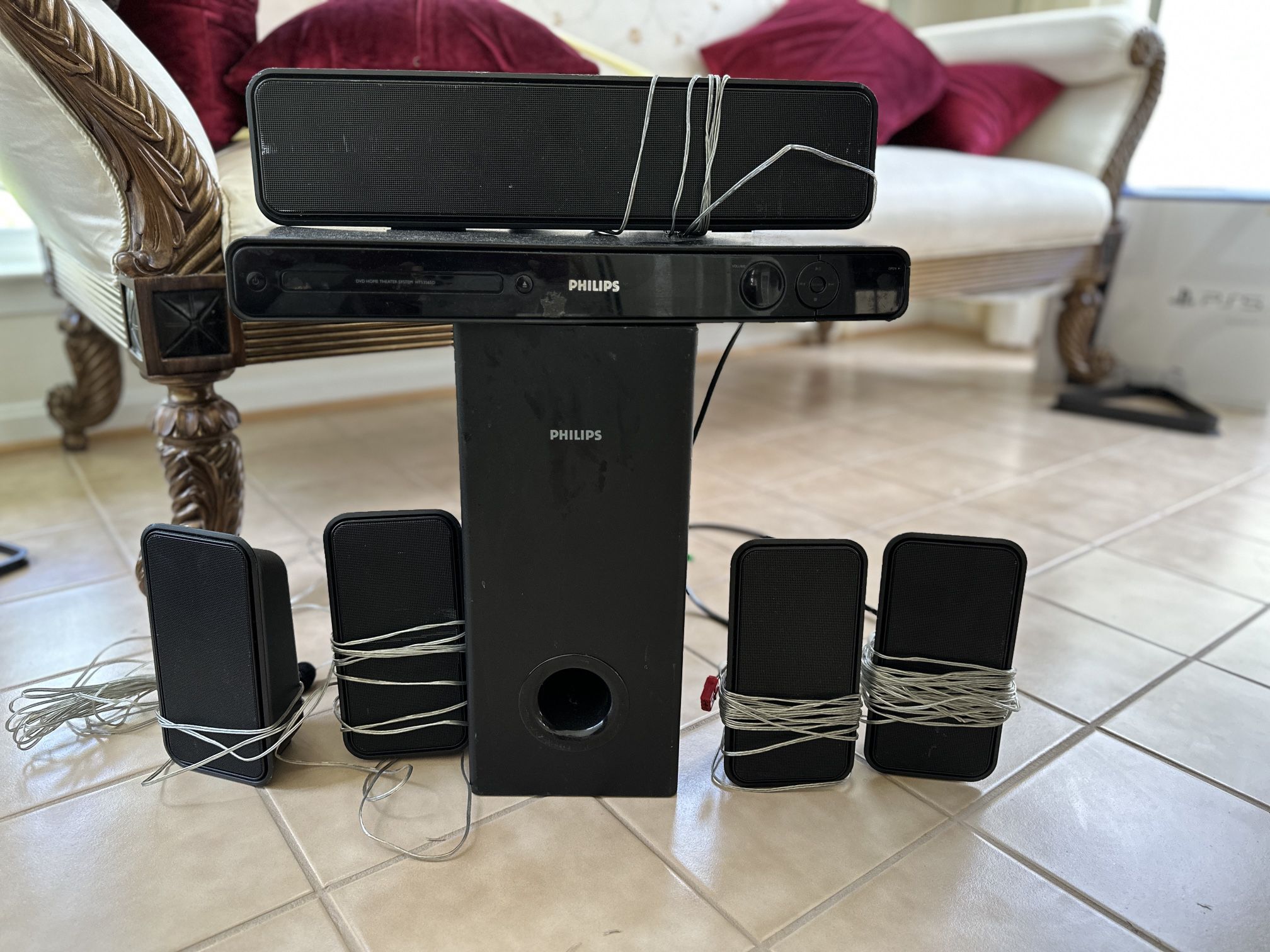 Philips Home theater Sound System 