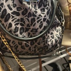 Coach Authentic