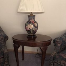Vintage Scofield End Table And Lamp