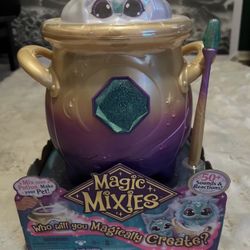 Magic Mixies Magic Cauldron Interactive Mist Making Toy