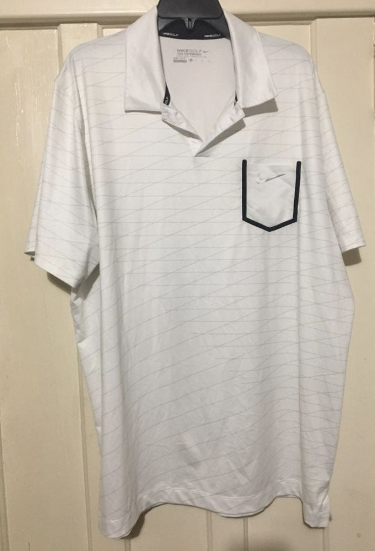 Nike Men’s Golf Shirt Size XL