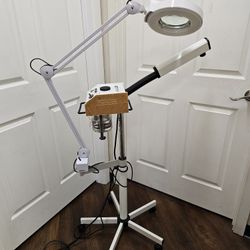 Facial Steamer with Magnifying Lamp