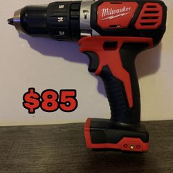 BRAND NEW Milwaukee M18 Hammer Drill 1/2" (13mm)