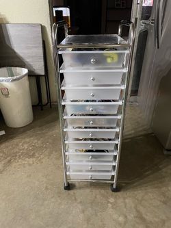 10 Drawer Rolling Cart