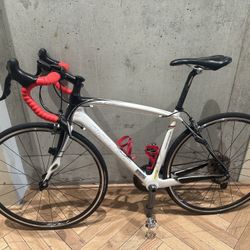 BUNDLE - 2010 Specialized Roubaix Expert Compact (size 52) With Wahoo Elemnt Bolt and 2 sensors