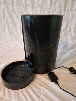 Automatic Pet Food Dispenser