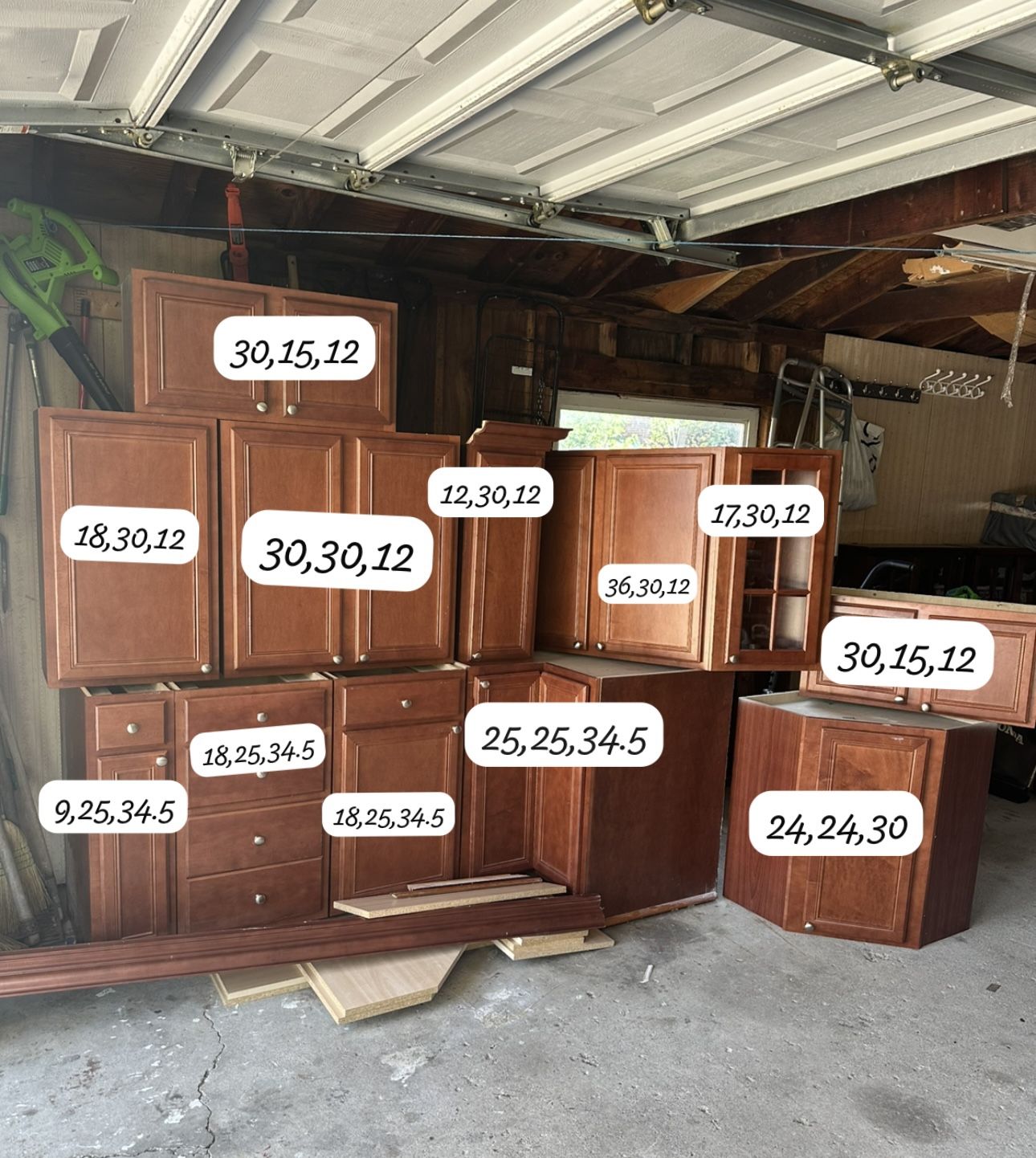 Kitchen Cabinet Set 