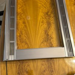 Built-in Microwave Trim Kit For A 24” Microwave