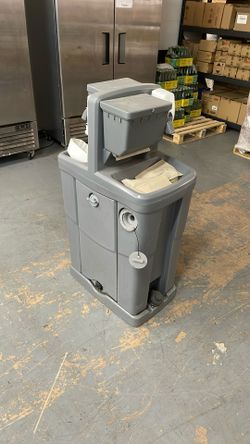 Portable Hand Washing Station