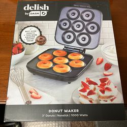 Dash Delish by Dash Donut Maker