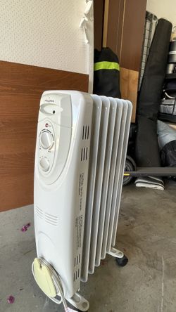 Pelonis Oil-Filled Radiant Space Heater