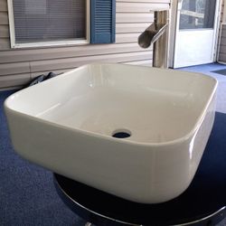 Bathroom Sink And Faucet 