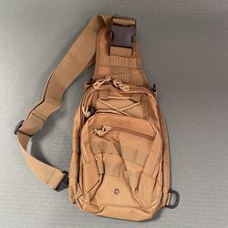 Sling Backpack Khaki