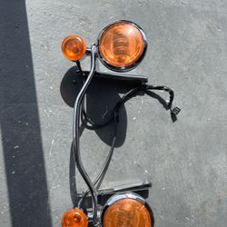 Harley Deluxe Spotlight Bar