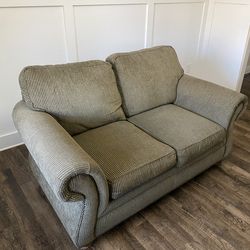 Comfortable 2-Seater Sofa – Clean, Cozy & Ready to Use