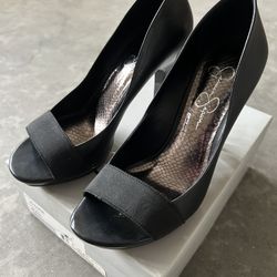 Jessica Simpson Black Open Toed Heels