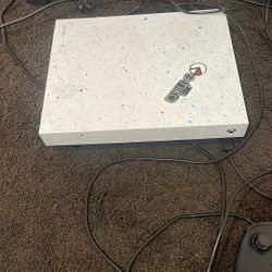 Xbox One 2 Controllers 