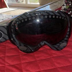 EUC Oakley Shaun White Signature A Frame Goggles- Unisex