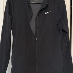 💥LIKE NEW💥 Women’s dri-fit Nike jacket