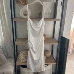 Women’s White Dress