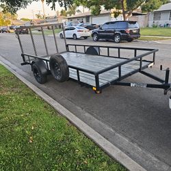 Trailer 14x83