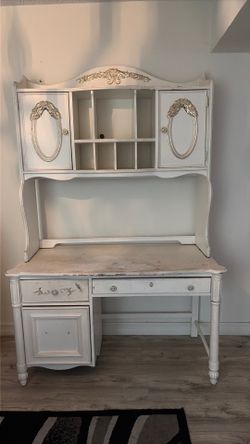 Wood desk
