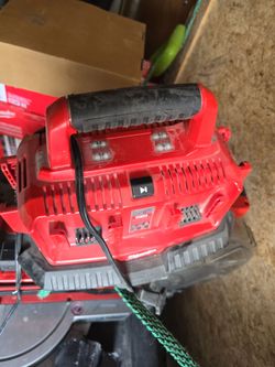 Milwakee 6 battery  charger