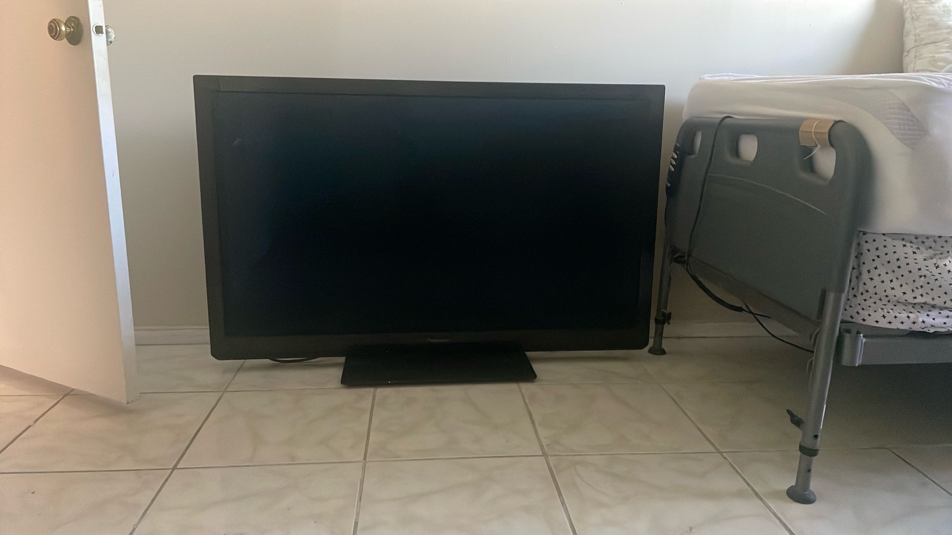 Smart TV - 55 Inch